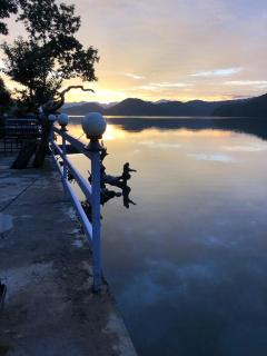Lake Wave Cottage & Restaurant - Deorāli - 9