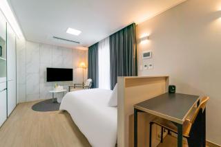 Urbanstay Jeju Airport - Jeju - 2