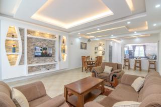 Cozy Crib - 8