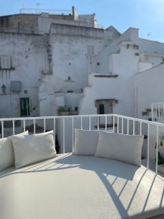 BELLE HOME OSTUNI vasca vista mare - 3