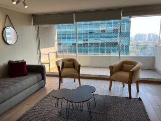 20 Metros ,costado Clinica Las Condes ,hasta 5 personas - Santiago - 6