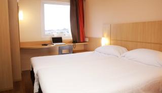 ibis Ourinhos - 8