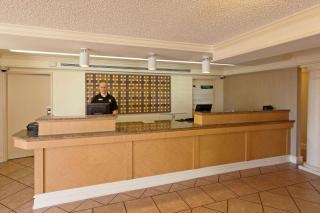 La Quinta Inn by Wyndham Costa Mesa Orange County - Costa Mesa - 8