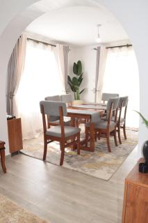 Cheerful 4-bedroom with pool - Athi River - 4