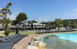The Warren Holiday Park - Family Chalet - Abersoch - 4