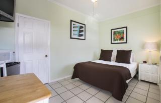 Southwinds Motel - 8