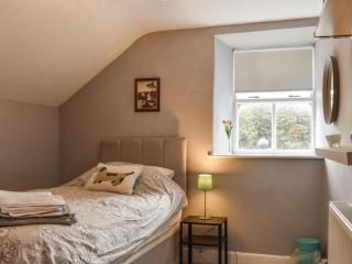Yew Tree Cottage - Old Brampton - 7