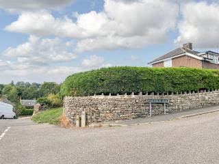 Yew Tree Cottage - Old Brampton - 2