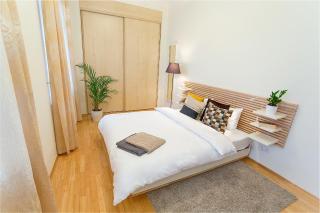 Vilnius Apartments & Suites - Town Hall - 4