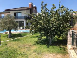 Willa - Urla - 1