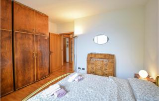 Lovely Apartment In Comano Terme - 6
