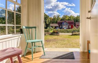 2 Bedroom Beautiful Home In Annerstad - 6