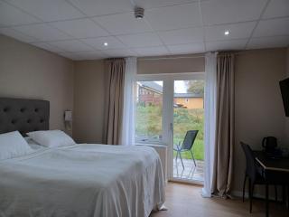 Solstickan Hotell & Vandrarhem - Mellbystrand - 7