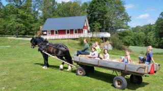 Landhouse - 4