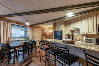 Treehouse Lodge at Sugar Mountain - Sugar Mountain - 5