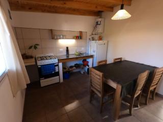 Sierra Hostel - La casa de Juani - Sierra de la Ventana - 9