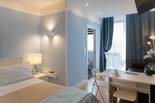 Pescara Centro luxury suite II Deluxe Rooms - Pescara - 3
