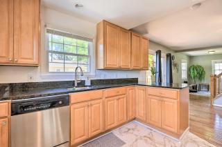 Sunny Glen Burnie Home - On-Site Water Access - Glen Burnie - 5