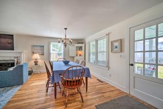 Historic Family Home Less Than 1 Mi to Long Beach! - Oak Island - 1