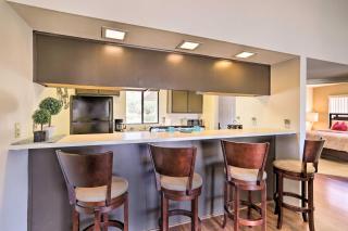 Patio, Grill + Resort Perks: Palm Desert Home - 4