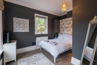 Stylish Central 2 Bedroom Apartment - Hereford - 8