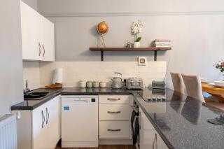 Stylish Central 2 Bedroom Apartment - Hereford - 2