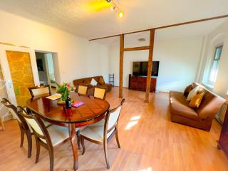 "Casa20200" 2 x Apartments je 150qm für Business, Familien, Gruppen, Handwerker 15min von BERLIN, Erdbeerhof, Outlet B5, 5min vom See Falkensee !! 2 Apartment each 150qm for BUSINESS , FAMILIES 15min from BERLIN!! - Falkensee - 7
