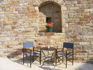 Eri Rooms to Let - Raches - 5