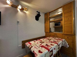Appartement cosy avec balcon, 2 pièces, 5 pers, proche pistes et commerces - FR-1-452-249 - Les Menuires - 6
