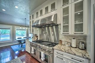 Buda Home with Deck and Fire Pit - 15 Mi to Austin! - Buda - 1