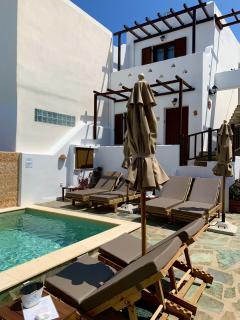 Christina Hotel, Adults Only, Heated Salt Water Pool - Naousa - 4