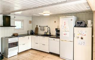 Lovely Home In Gressvik With Wifi - Gressvik - 6