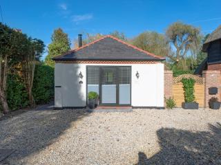 The Old Meeting Hall - Kings Somborne - 4