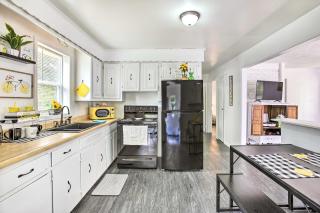 Peaceful Gainesboro Retreat with Deck and Yard! - 2