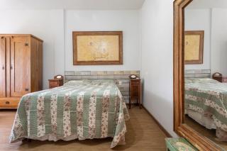 Casarão ESPAÇOSO a 800m do centro, pet friendly, 8 pessoas, garagem para 3 carros - Tiradentes - 4