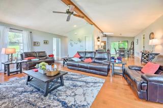 Family-Friendly Brookville Home with Hot Tub! - Brookville - 5
