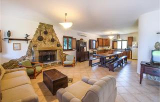 Gorgeous Home In Motta Santa Lucia - Motta Santa Lucia - 9