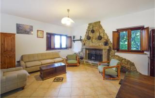 Gorgeous Home In Motta Santa Lucia - Motta Santa Lucia - 3