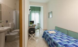 Hotel Stockholm - Rimini - 9