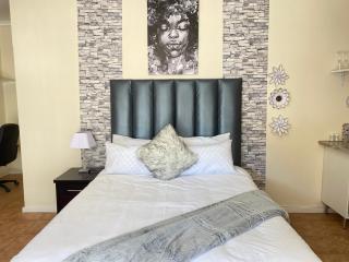 DMpire Suite - Joanesburgo - 3