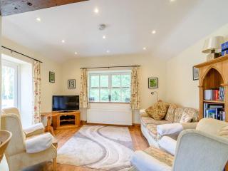 Cottage In The Pond W43212 - Garton - 5