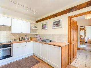 Cottage In The Pond W43212 - Garton - 1