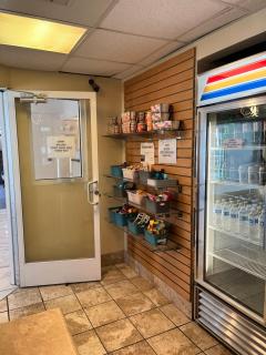 Ramada by Wyndham Anchorage - Anchorage - 5