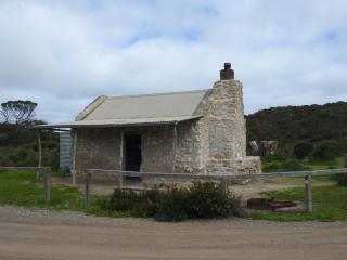 Shepherds Hut - Dhilba Guuranda-Innes National Park - Inneston - 1