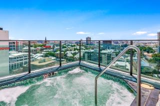 Quattro on Astor - 0