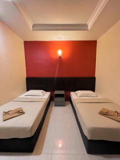 Chuu Pun Village Resort - Pantai Cenang - 9
