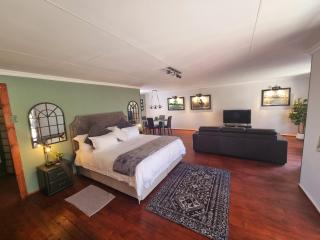 Meraki Country Manor - Lanseria - 3