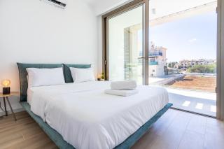 Cyan 3-Bedroom Villa in Protaras - 3