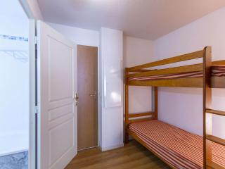 Studio cabine, piscine couverte et fitness, parking, proche pistes, calme, terrasse exposée sud - FR-1-404-302 - 6