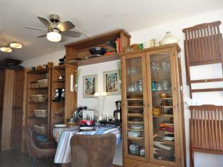 Studio Jeanne D'Arc Apt- E-36 by Interhome - Crans-Montana - 2